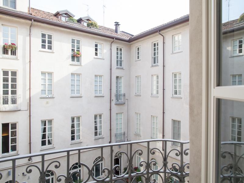 Apartment in the historic center: Piazza Santo Stefano - 4