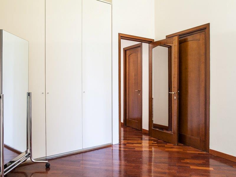 One-bedroom apartment in a prestigious building in Vercelli area - 3