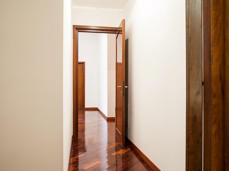 One-bedroom apartment in a prestigious building in Vercelli area - 4