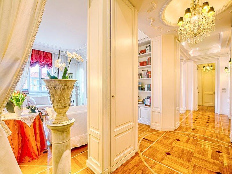 Porta Venezia: elegant, renovated apartment - 4