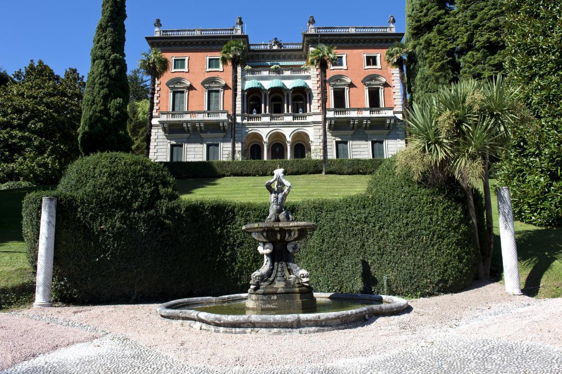 Tranquil apartment inside one of the most prestigious historic villas on Lake Como - 1