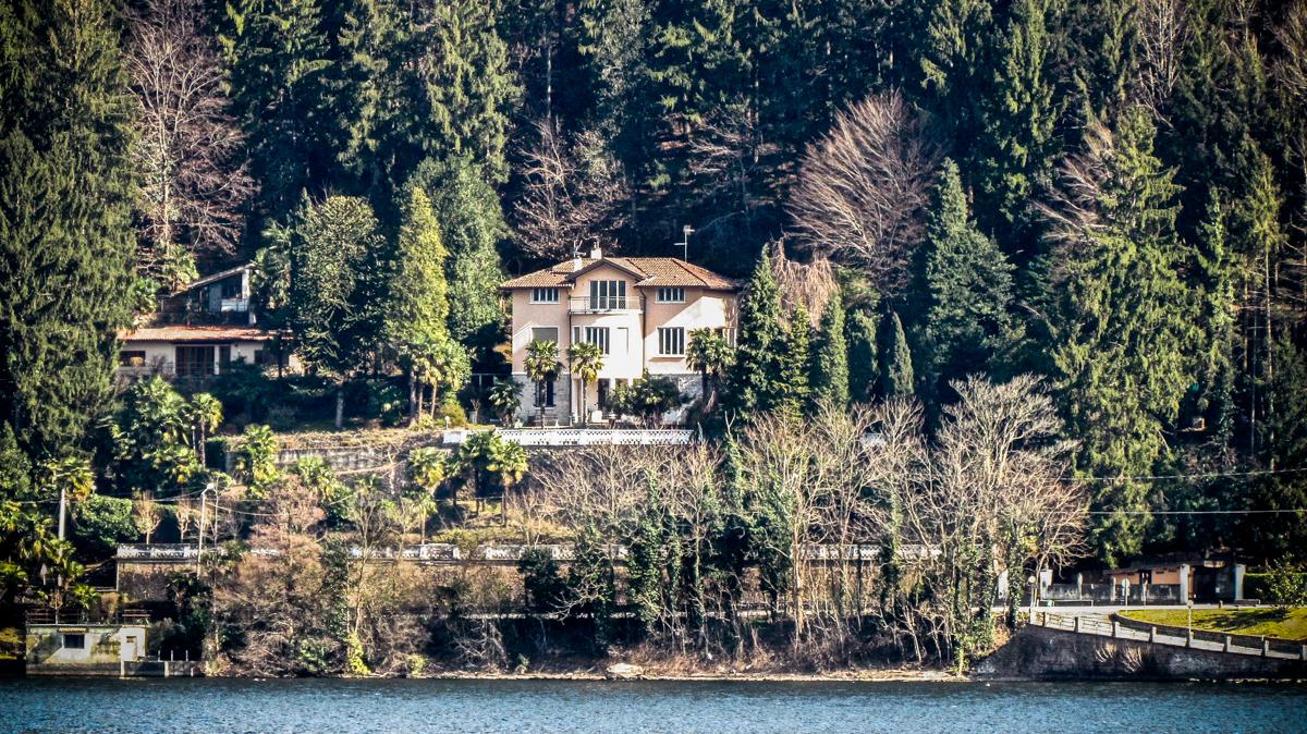 Splendida proprietà affacciata sul lago di Lugano con meravigliosa vista panoramica - 4