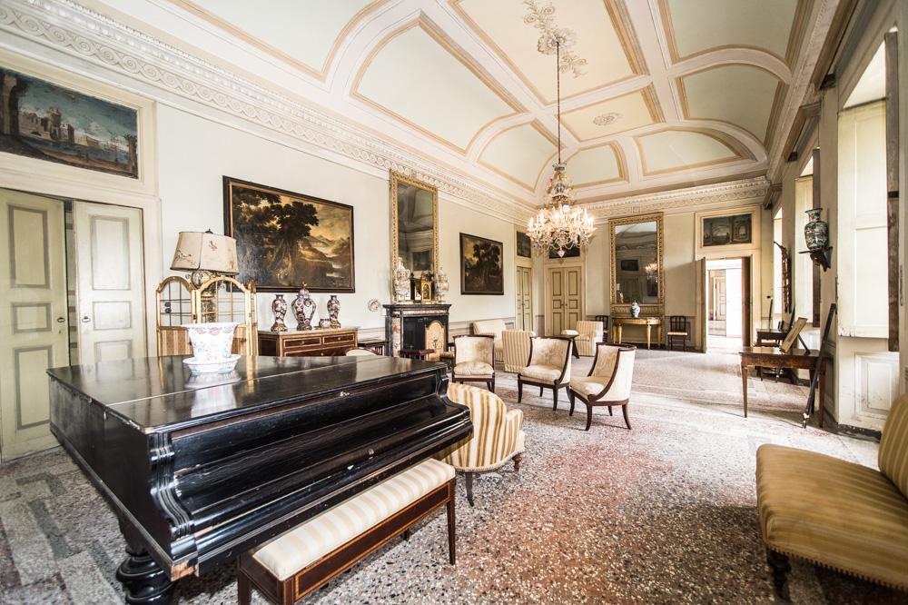Impressive and elegant historic residence of the 18th century - 7