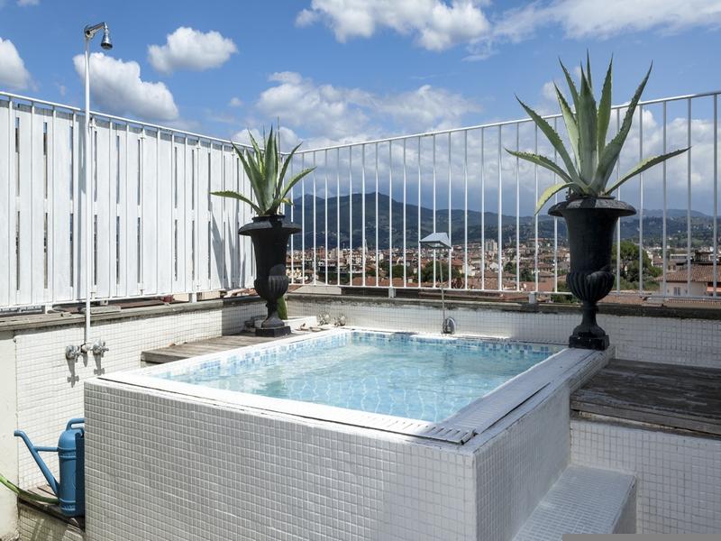Superbe penthouse sur trois niveaux avec une vue unique à 360° sur Florence - 5