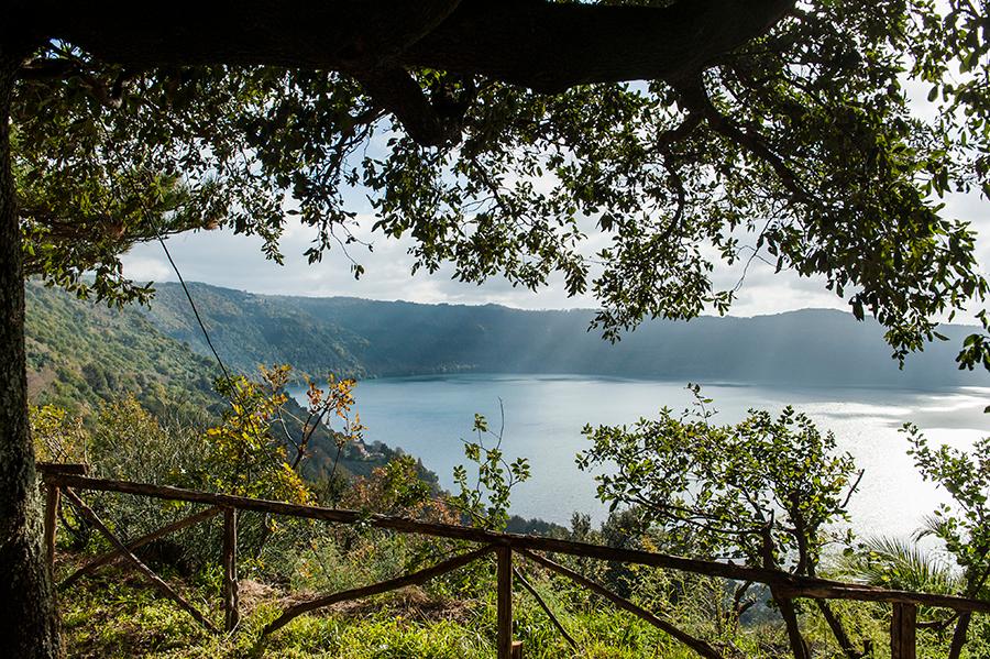 Beautiful villa with spectacular views over Lake Albano - 19