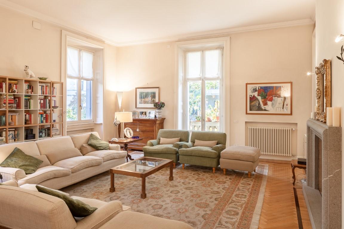 Elegant apartment in Via Bianca di Savoia - 1