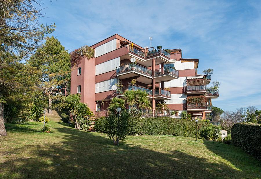 Bellissimo appartamento con grande terrazza e suggestivi affacci su un'ampia area verde della città - 17
