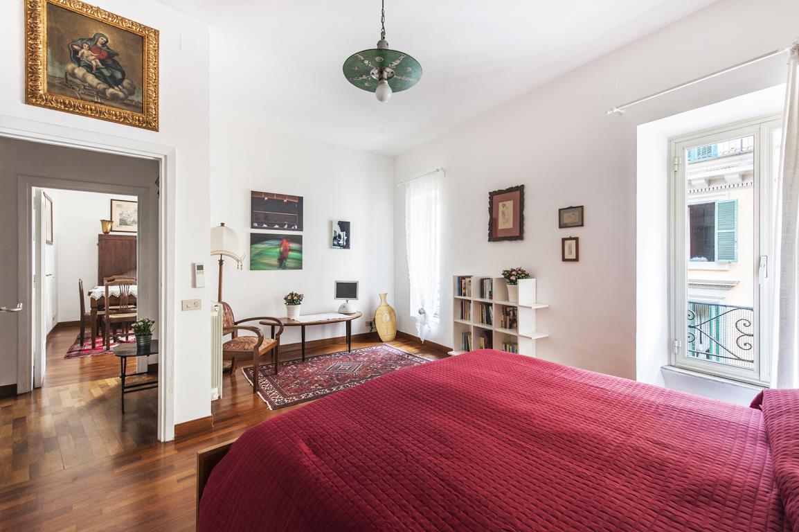 Elegant apartment in the Rione Monti - 9