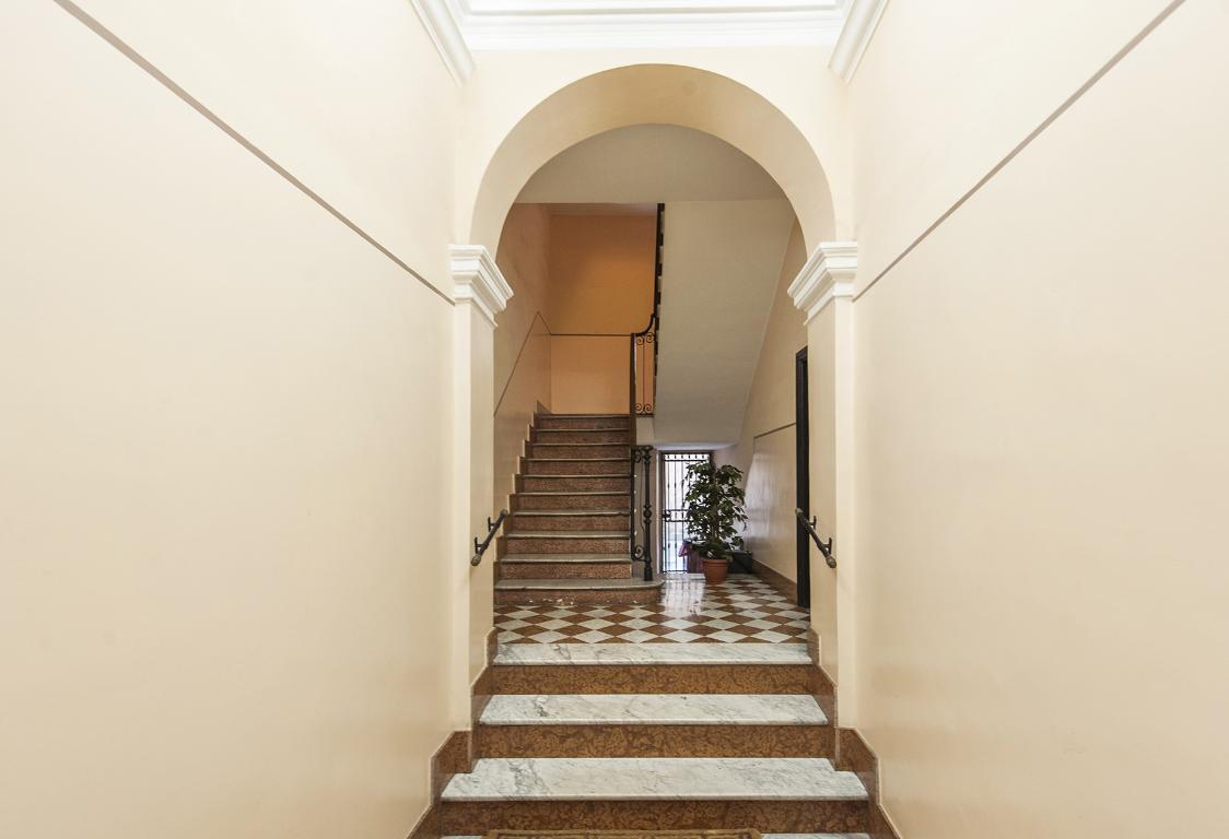 Elegant apartment in the Rione Monti - 18