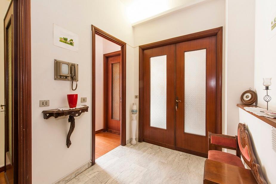 Sunny large apartment In Via Conca d'Oro - 6