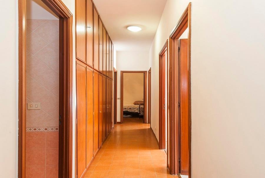 Sunny large apartment In Via Conca d'Oro - 12