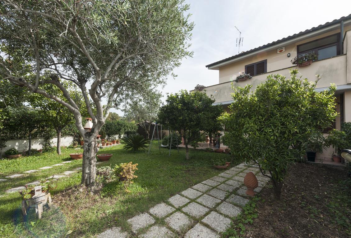 Semi-detached villa located a few kilometers from Rome - 3