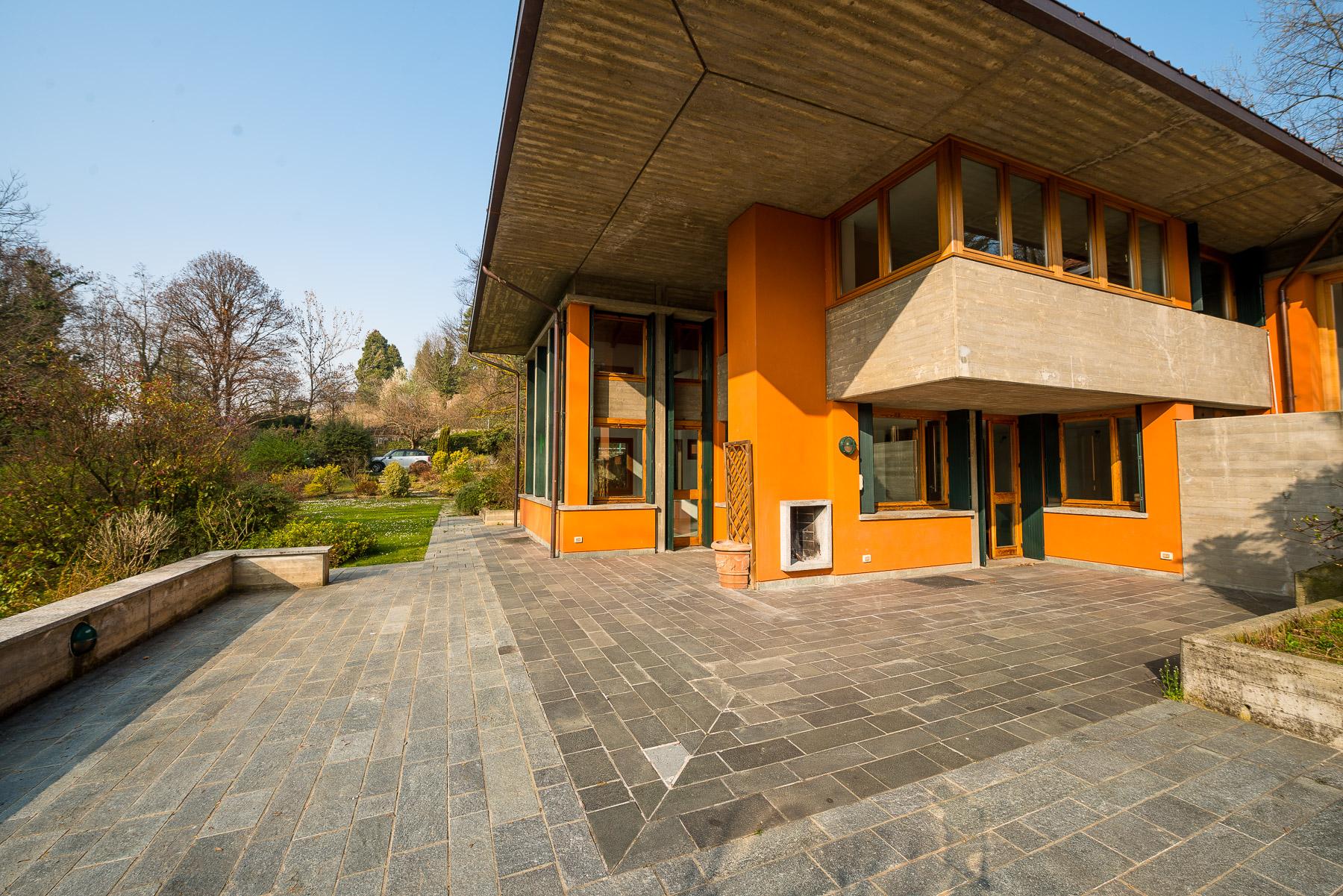 Prestigious villa inspired by Frank Lloyd Wright - 20