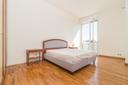 Appartamento estremamente luminoso con vista mozzafiato della città, in vendita, Milano | Sotheby’s Realty Italy - 9