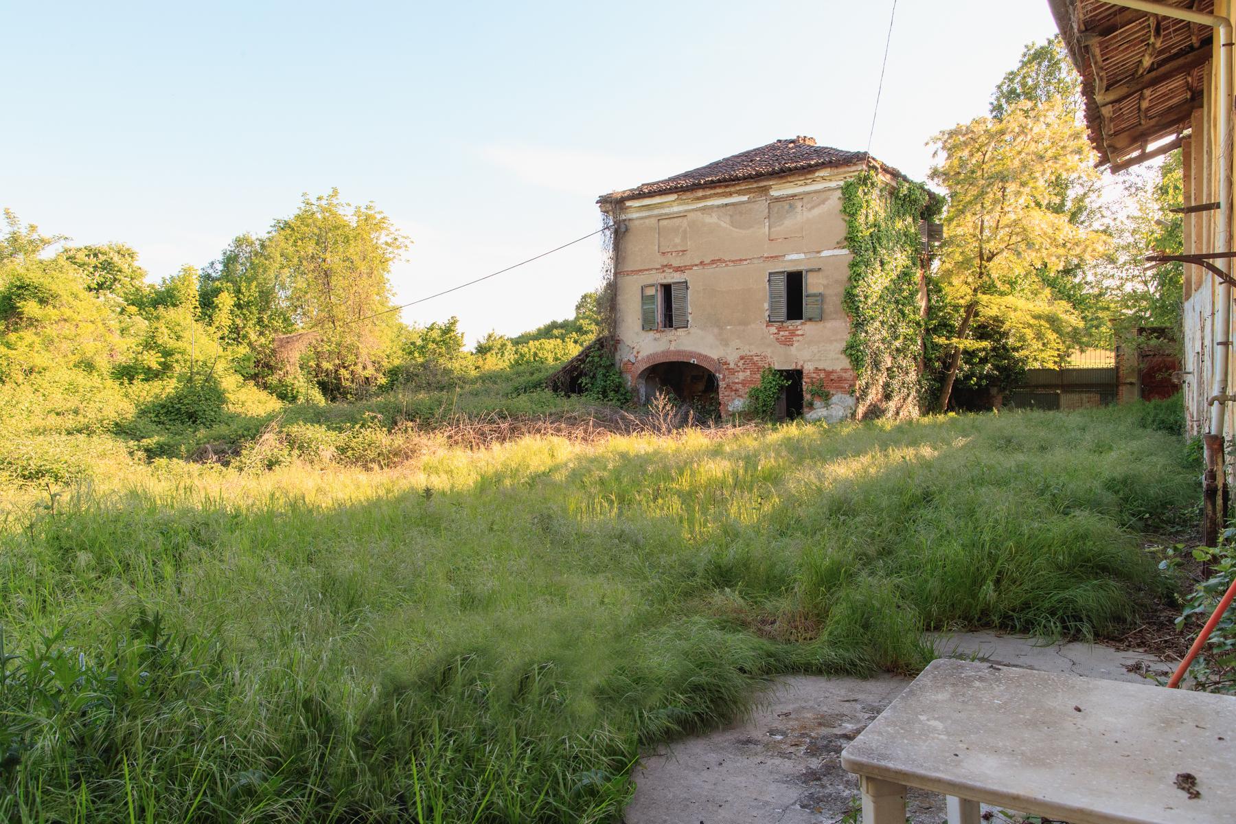 Old Farmhouse in the countryside near Turin - 2