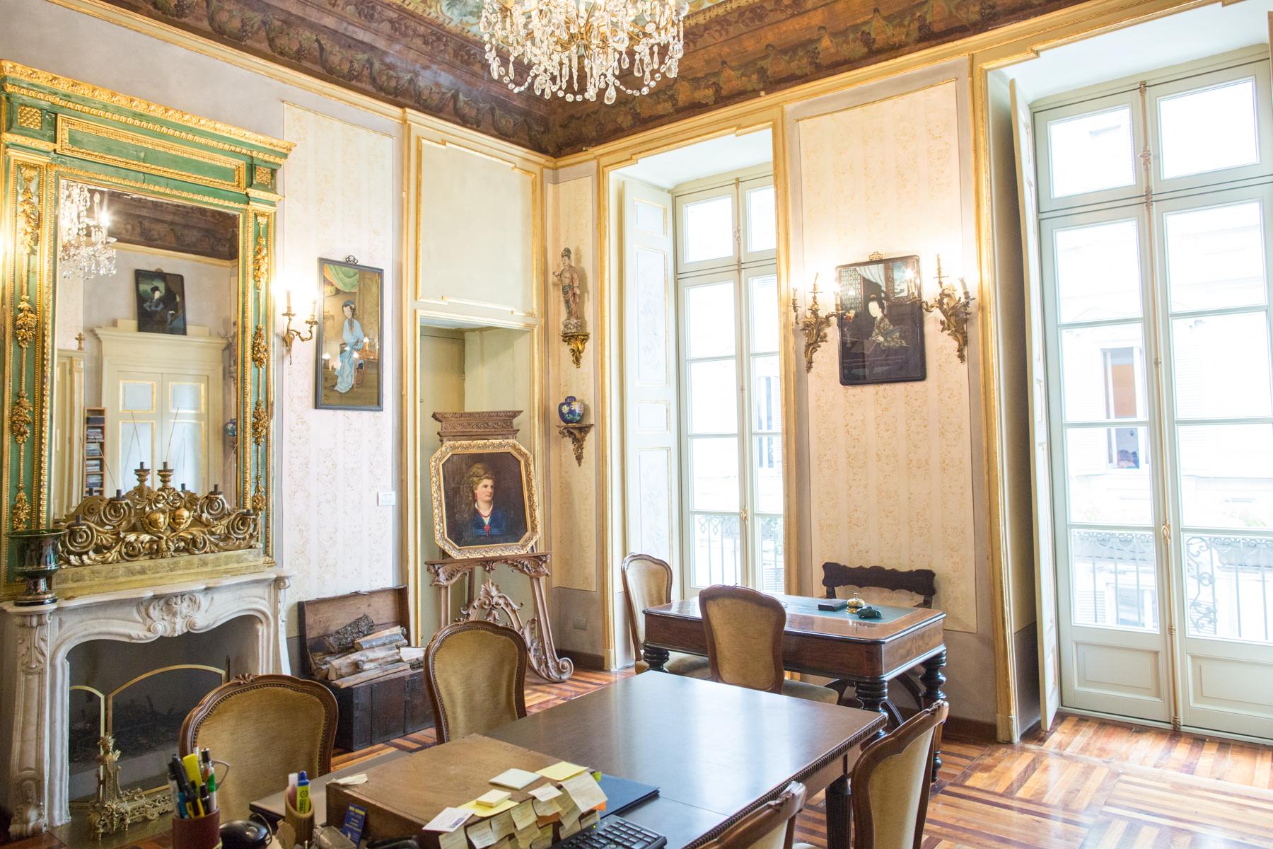 Elégant et fascinant appartement dans le centre historique de Turin - 19