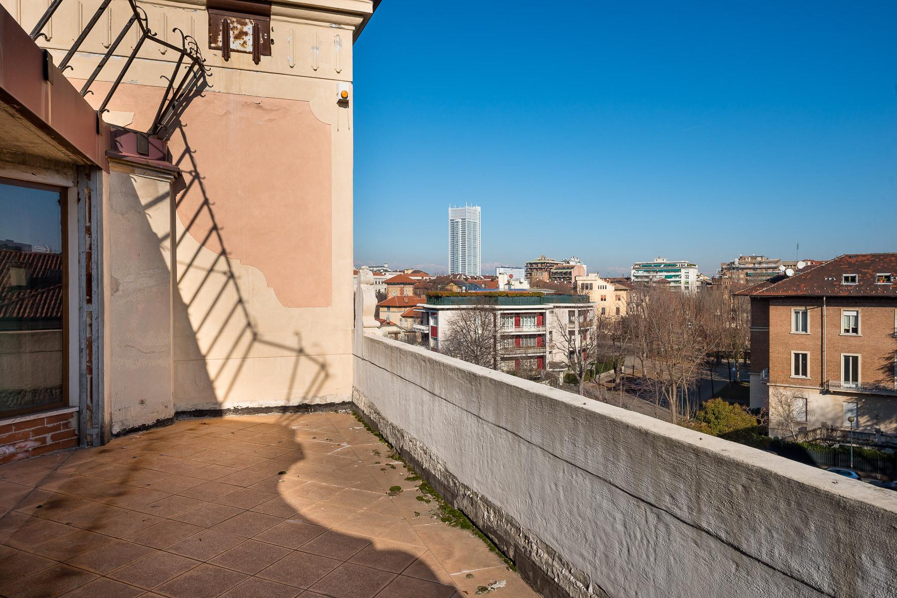 Appartamento neobarocco in villa nel centro di Torino - 15