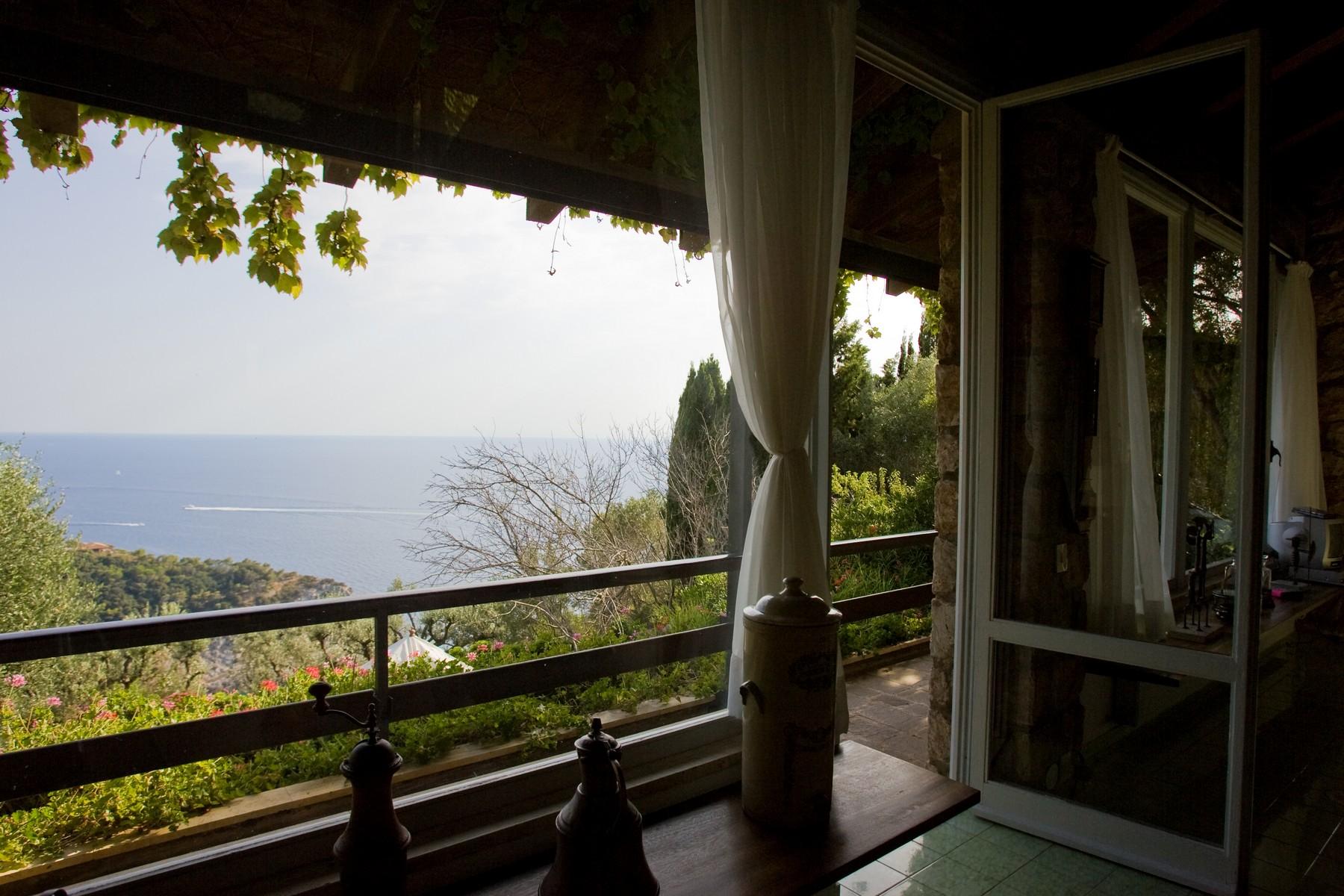 Tuscan villa with breathtaking views of Monte Argentario - 22