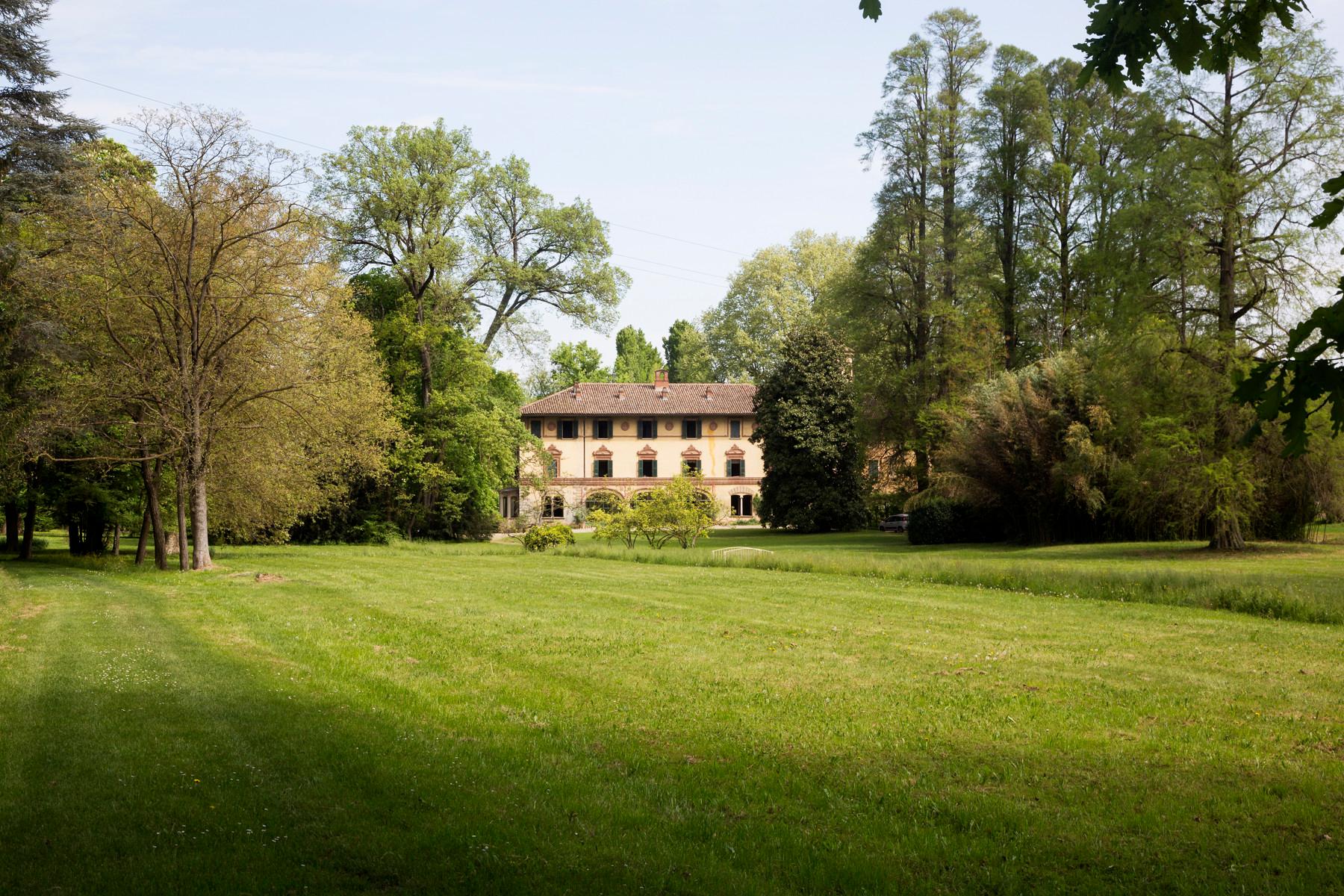Magnifica proprietà storica nel verde delle colline del Monferrato - 4