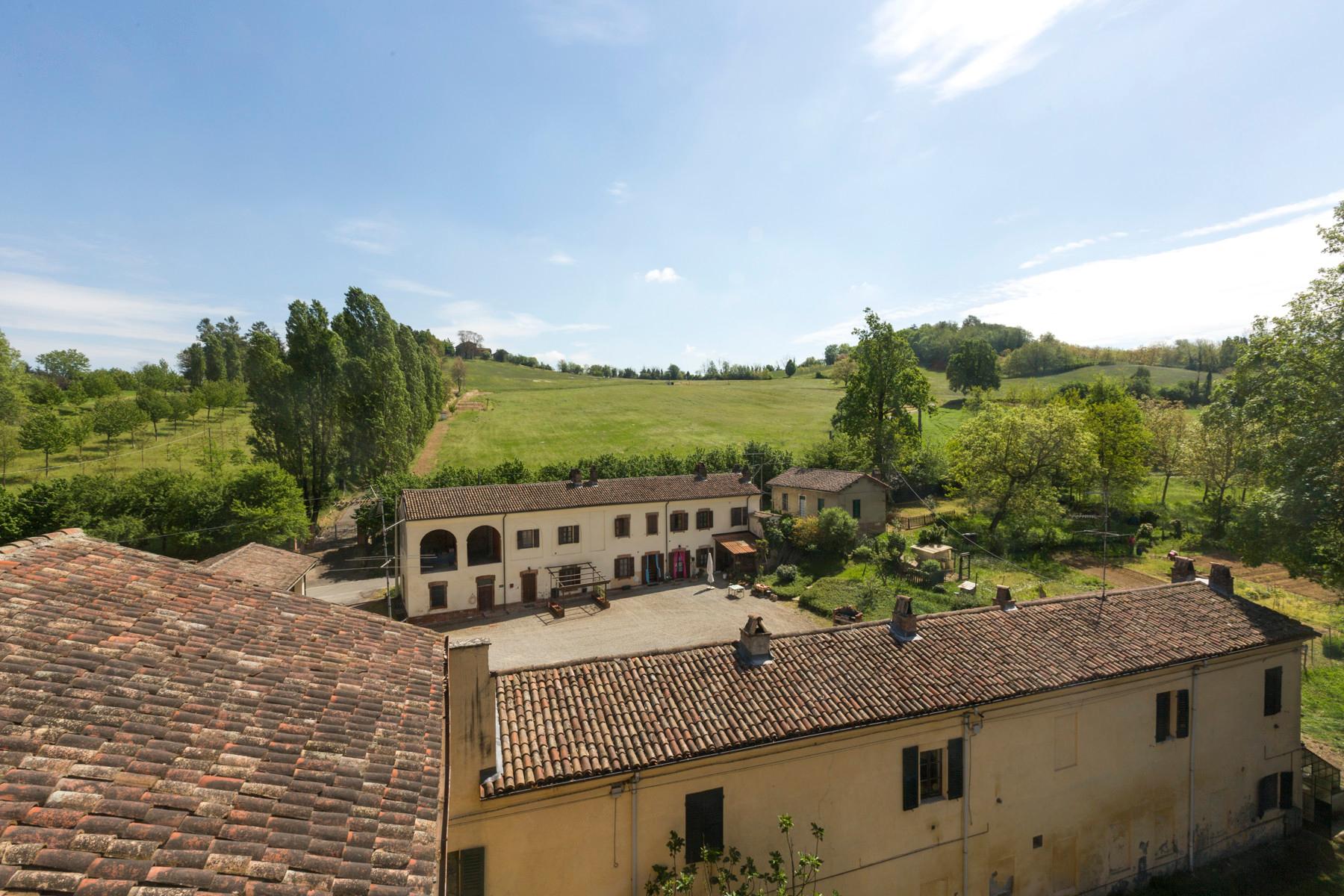 Magnifica proprietà storica nel verde delle colline del Monferrato - 11