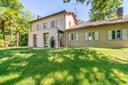 Moderna villa di campagna con immenso giardino verde, in vendita, Agrate Conturbia | Sotheby’s Realty Italy - 1