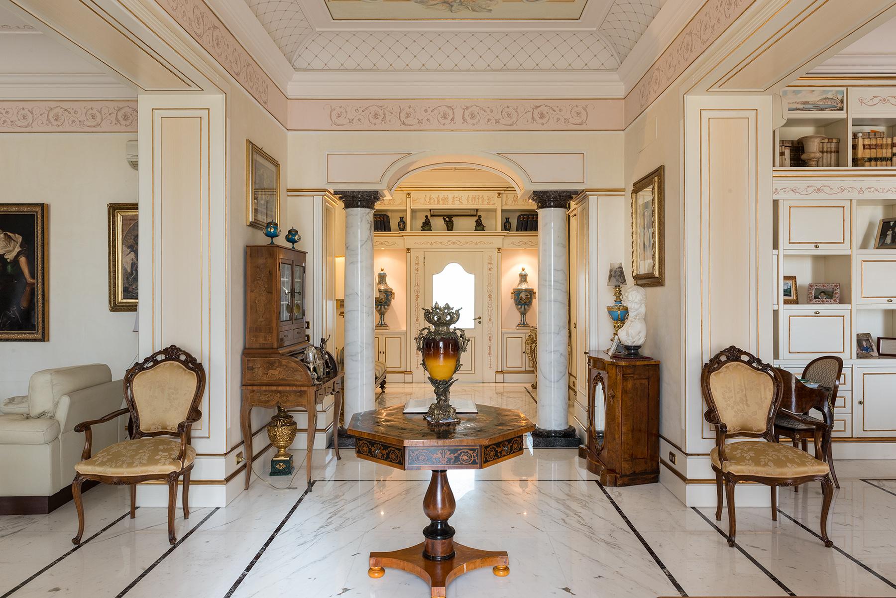 Magnificent Classical Style Apartment - 3