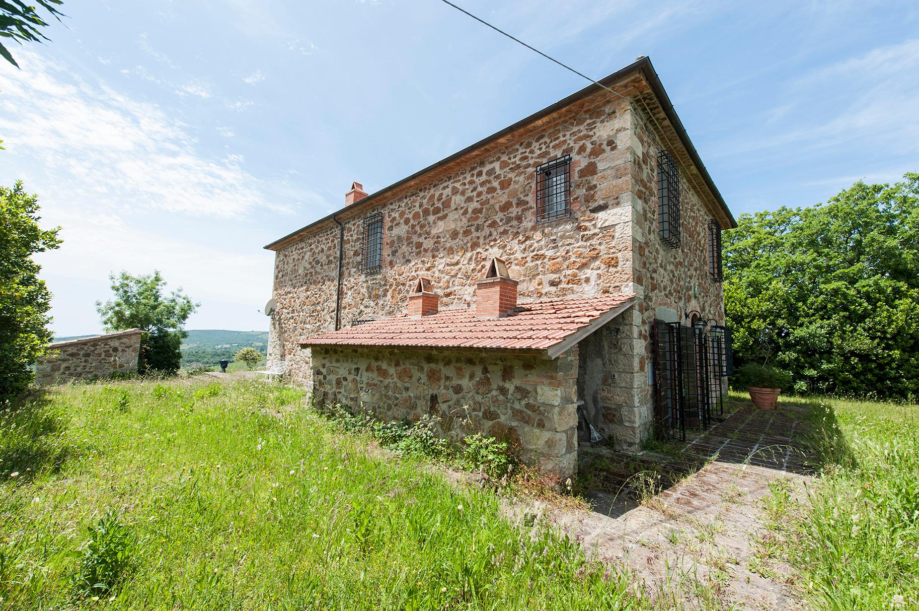 Старинное поместье XIX века на тосканских холмах недалеко от Гроссето, Италия - 2