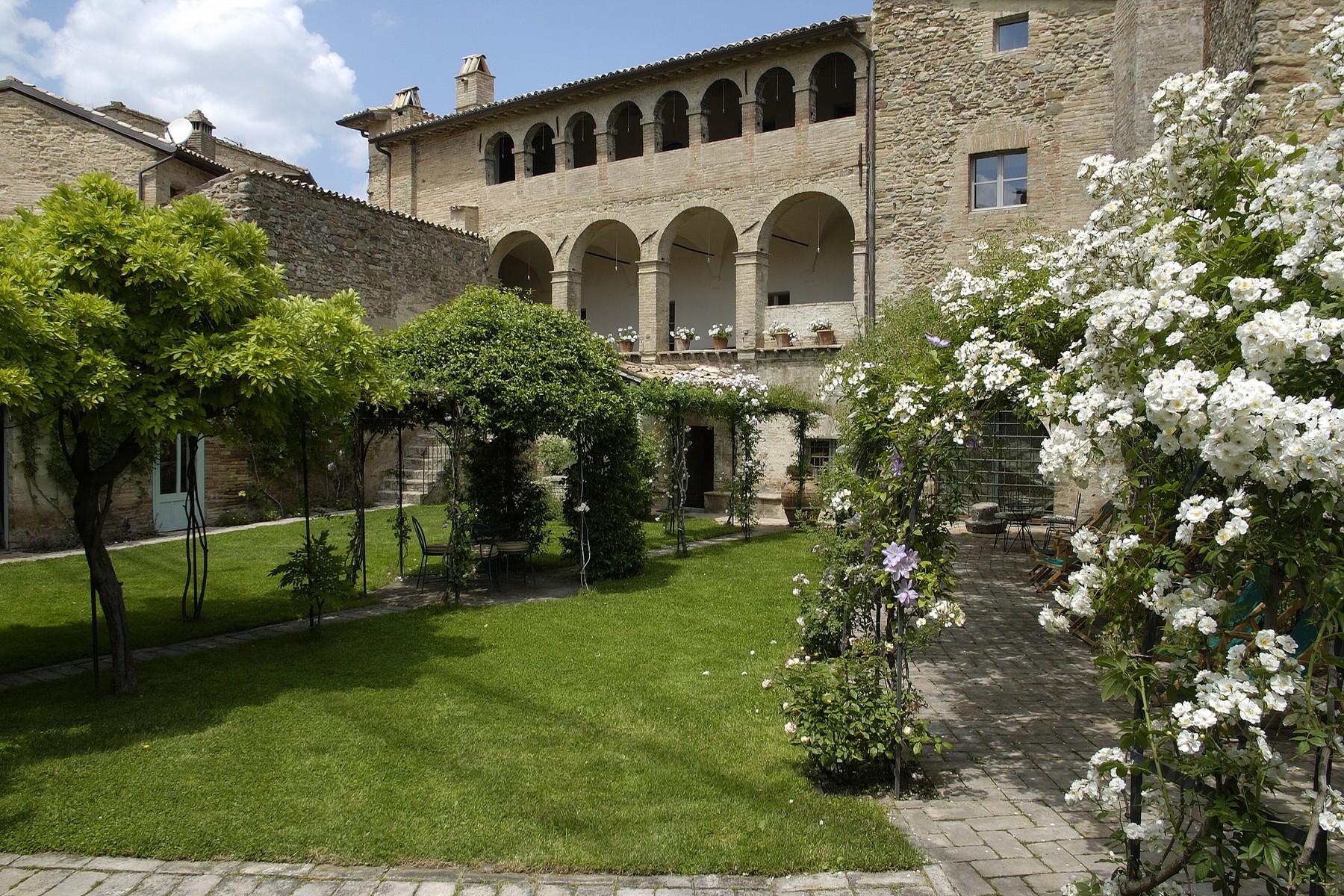 Amazing residence in umbrian countryside - 4