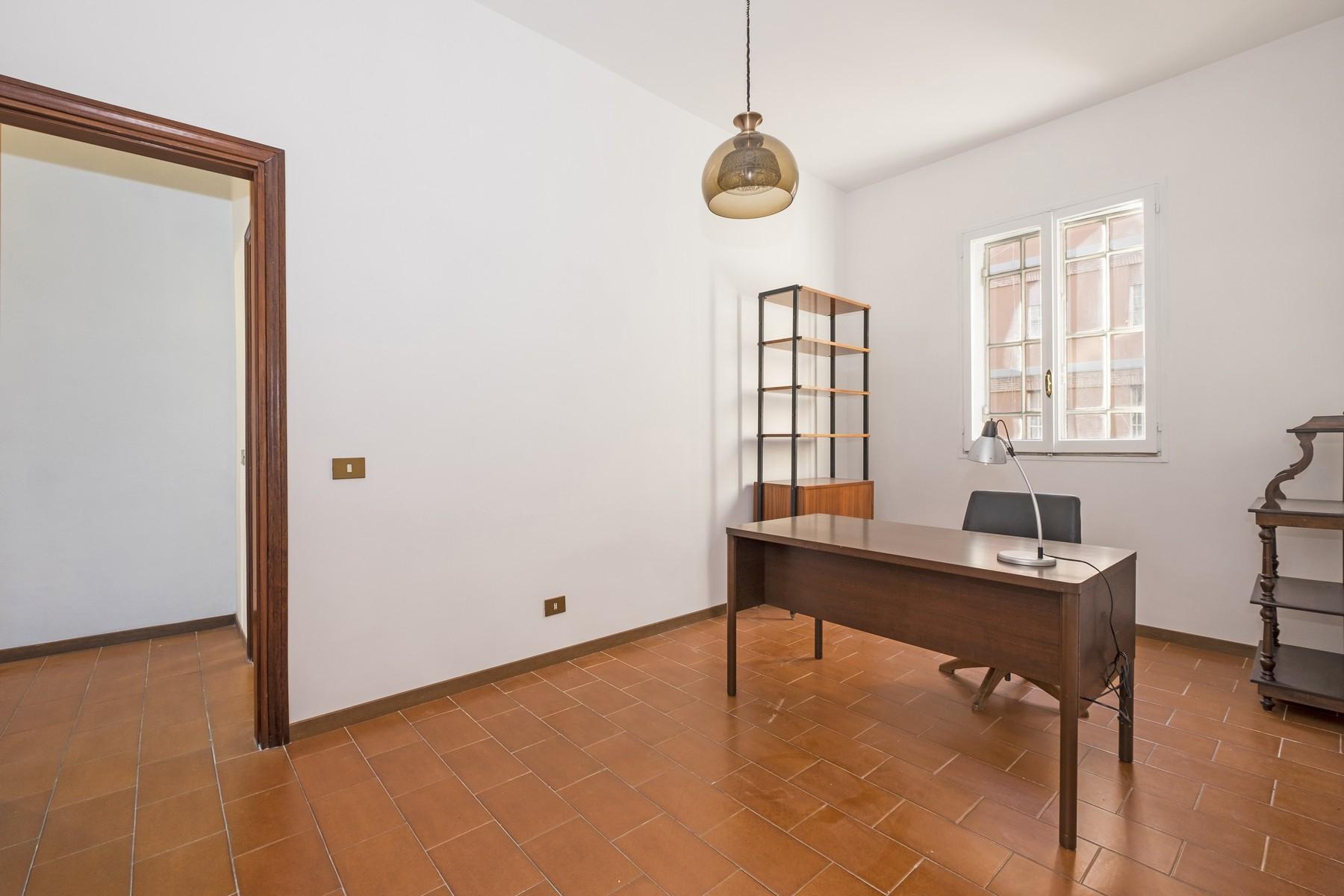 Bright Apartment near Piazzale Annibaliano - 17