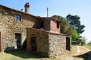 Tipico casale Toscano con vigneti e uliveti, in vendita, Monte San Savino | Sotheby’s Realty Italy - 6