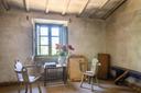 Tipico casale Toscano con vigneti e uliveti, in vendita, Monte San Savino | Sotheby’s Realty Italy - 1