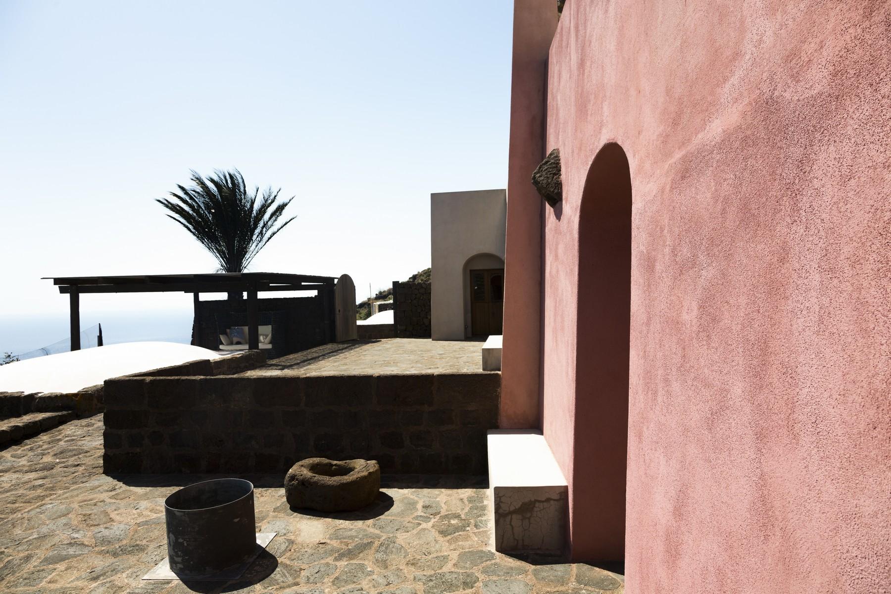 An untouched paradise in the exclusive island of Pantelleria - 6