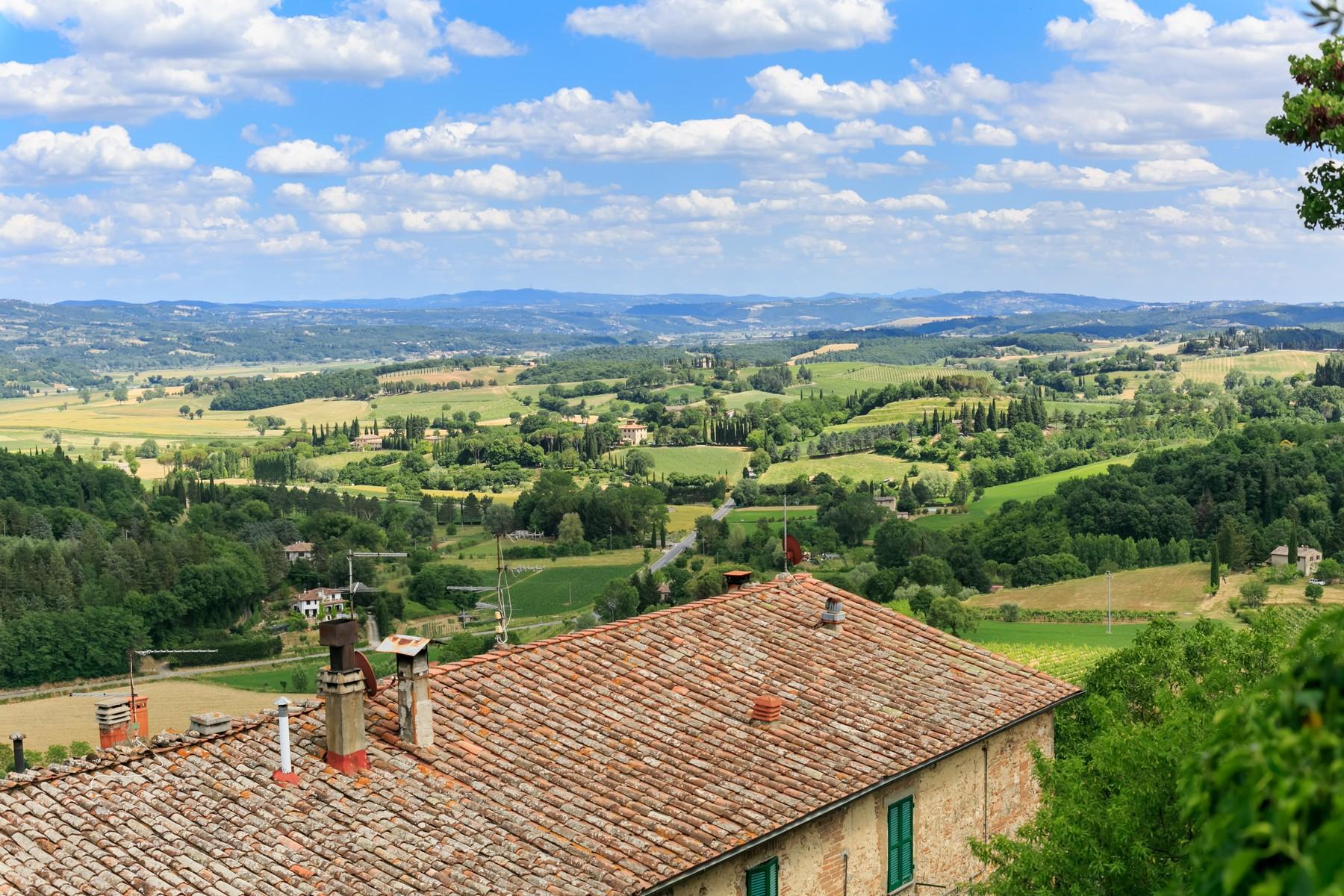 Rocca di Cetona, eine herrliche Villa mit atemberaubendem Blick auf die Landschaft - 25
