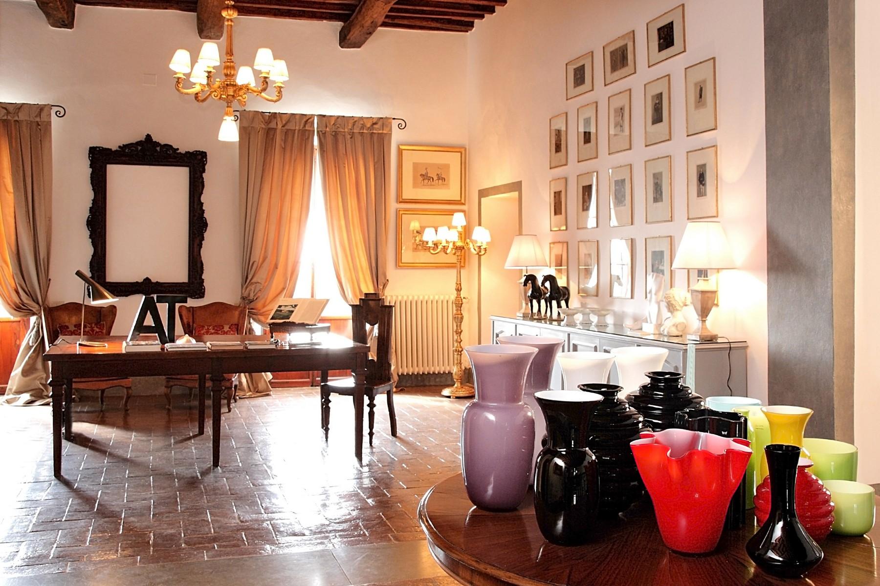 Historical estate in the heart of the 'Chianti Classico' - 7