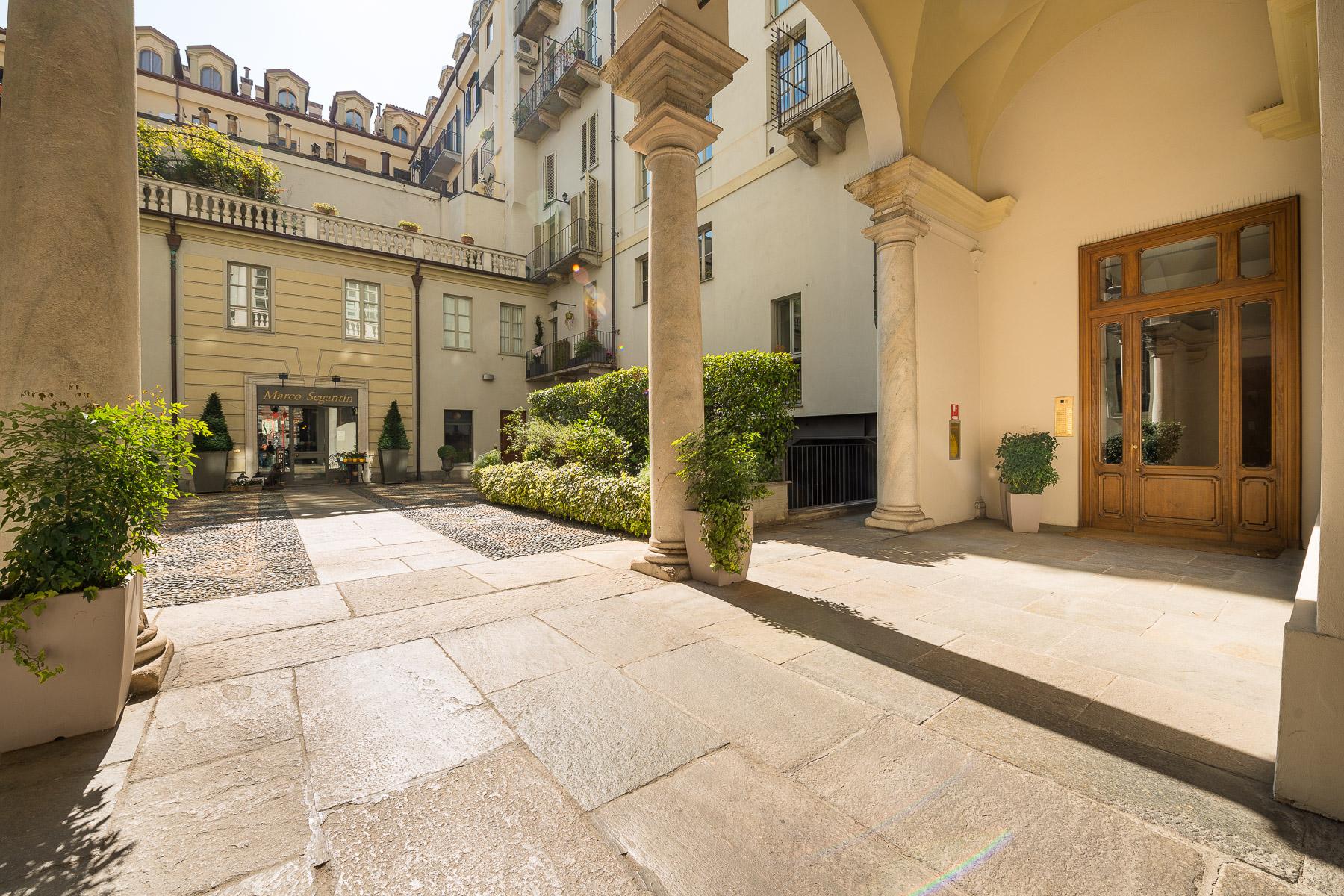 Appartement élégant à Piazza Castello - 25