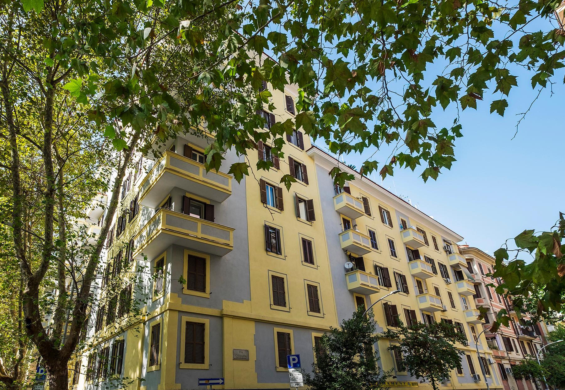 Bright apartment near San Giovanni - 19