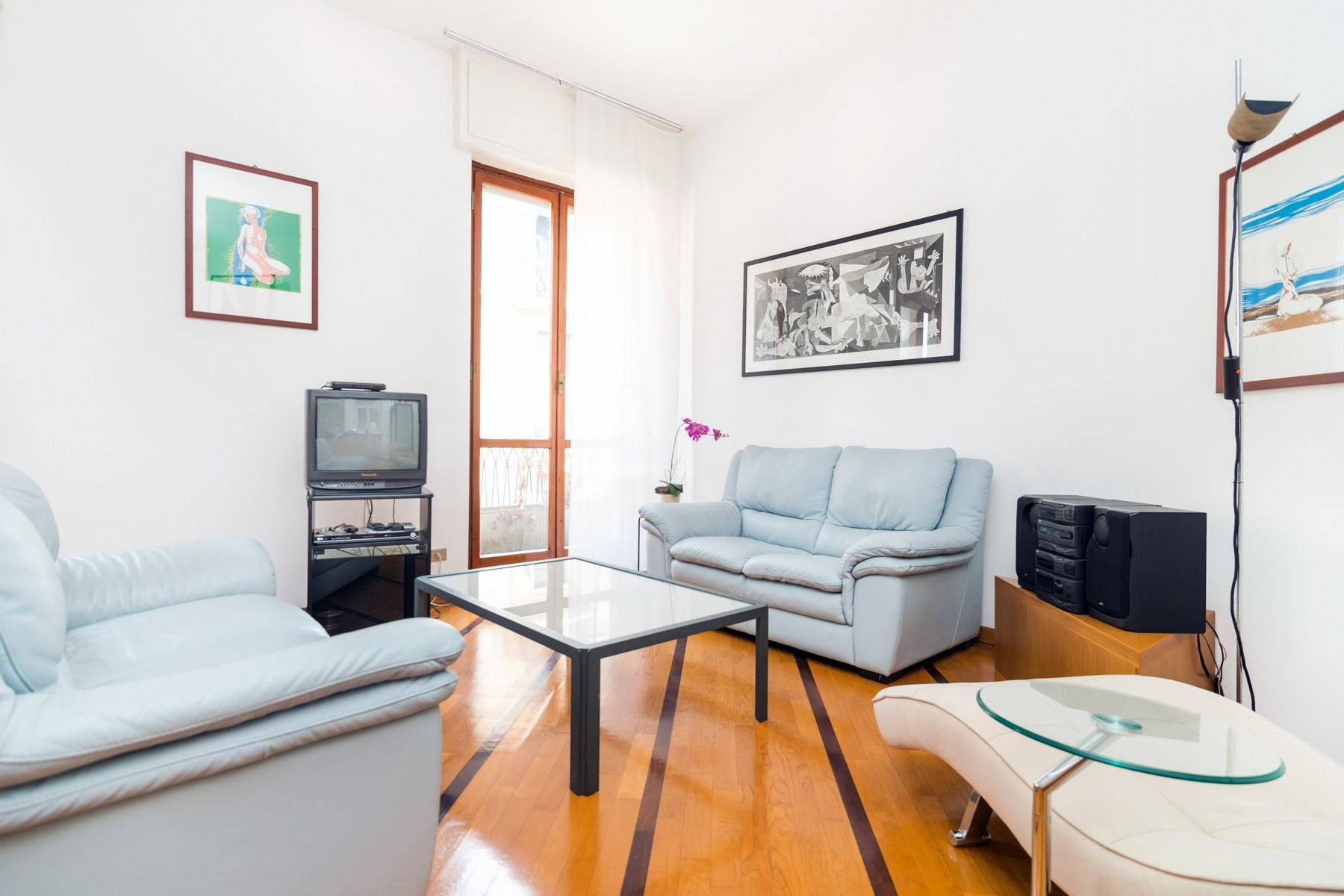 Bright apartment in the heart of Crocetta district - 4