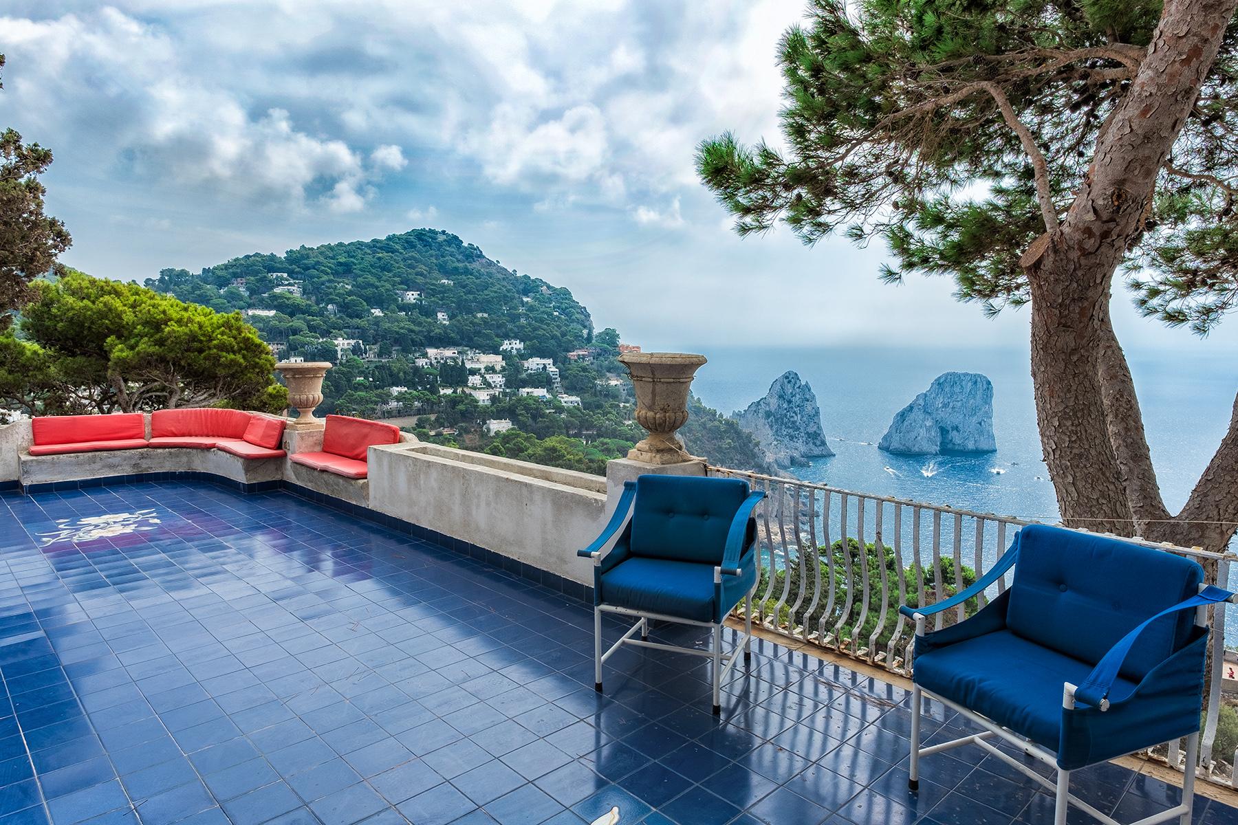 Straordinaria villa con vista mozzafiato a Capri - 3