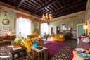 Villa del '600 con oliveti e vigneti, in vendita, Lucca | Sotheby’s Realty Italy - 6