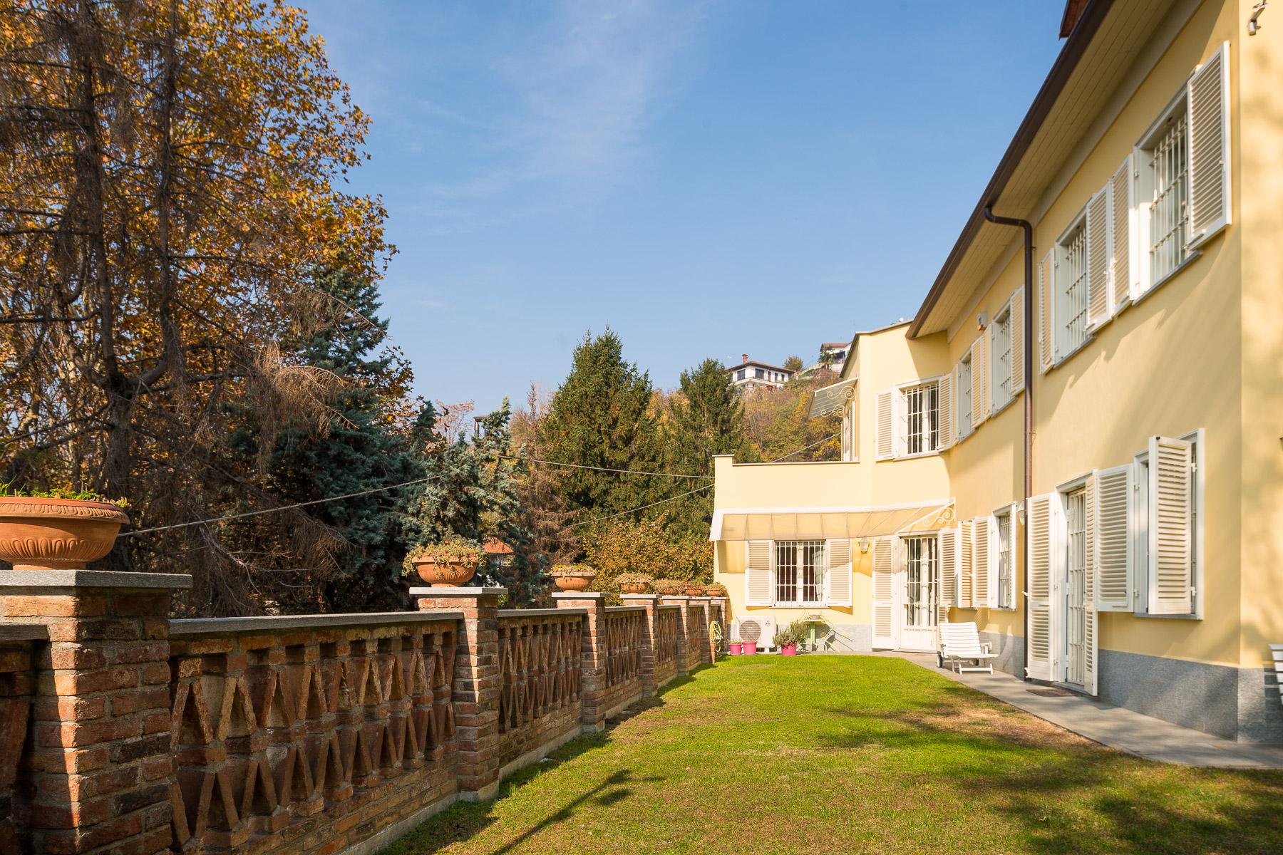 Elegante Wohnung in Villa mit Garten auf dem Hügel Turins - 20