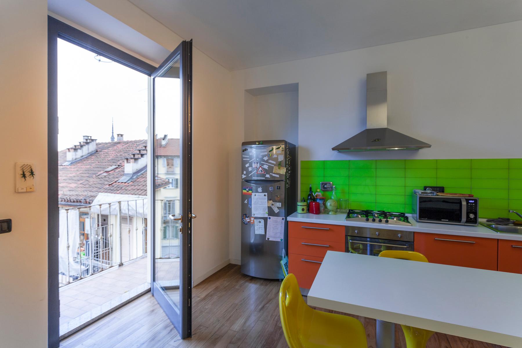 Bright apartment in Corso Regio Parco - 3