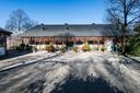 Importante complesso misto con 17 ettari di terreno, in vendita, Anzano del Parco | Sotheby’s Realty Italy - 8