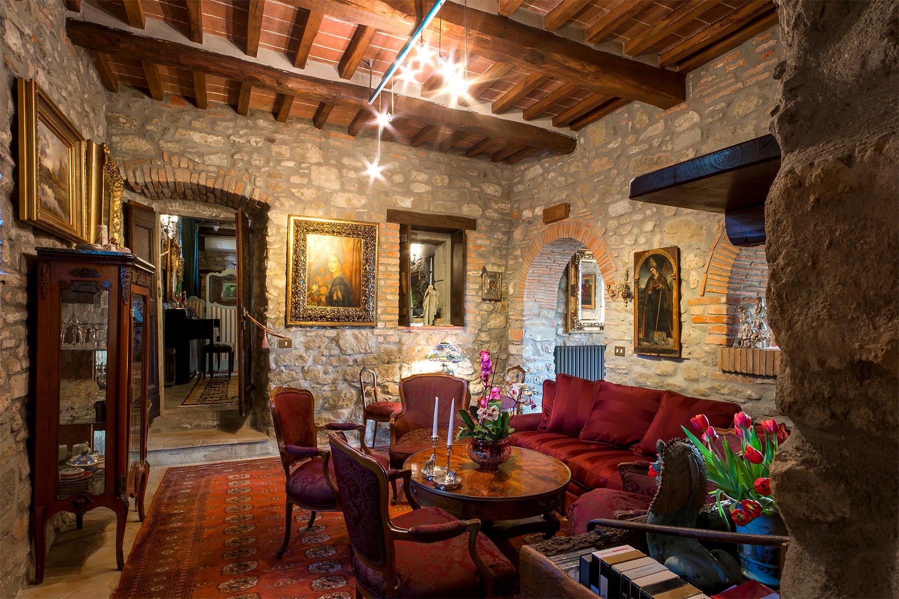 Wunderschöne Villa mit atemberaubendem Blick auf Cortona - 7