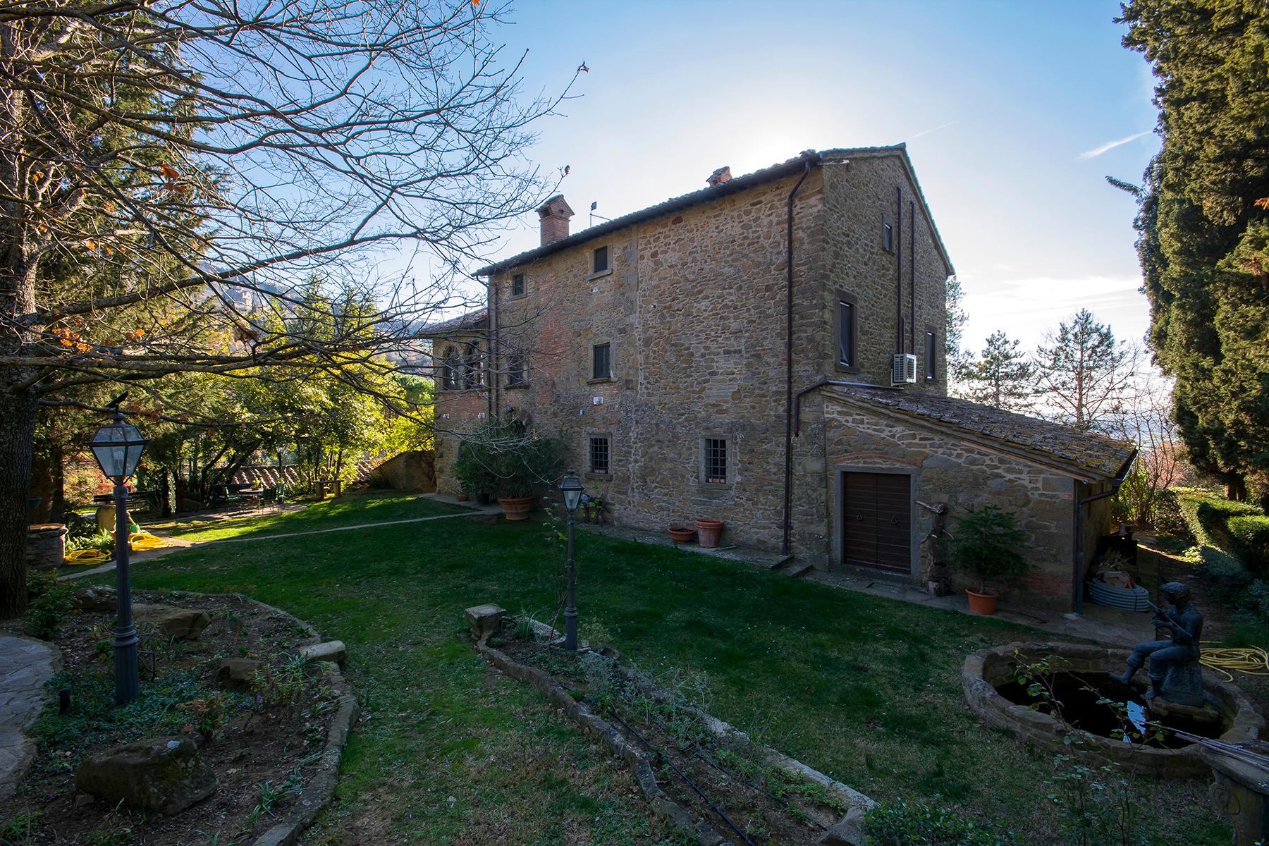 Wunderschöne Villa mit atemberaubendem Blick auf Cortona - 24