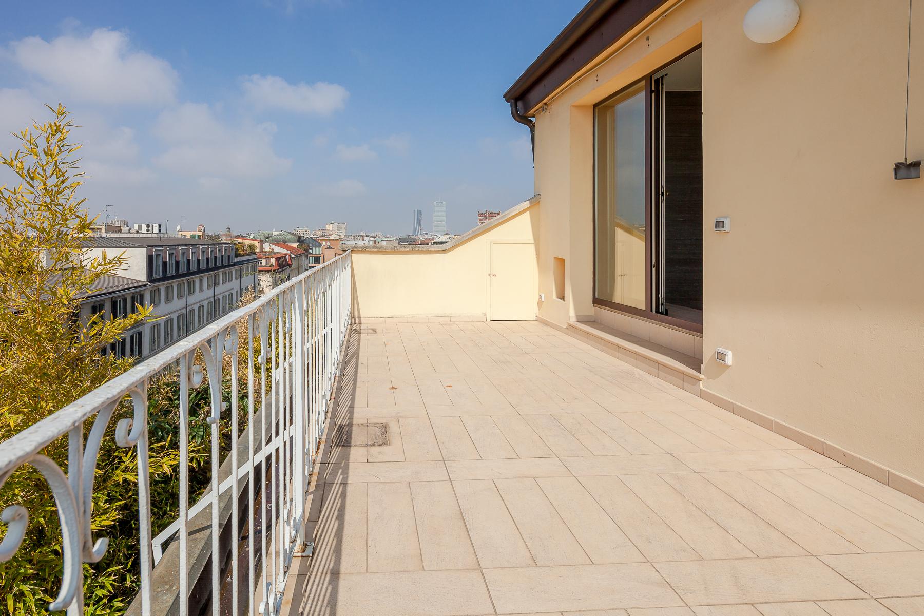 Mansarde mit wunderschöne Terrasse und Blick auf den Dom - 13
