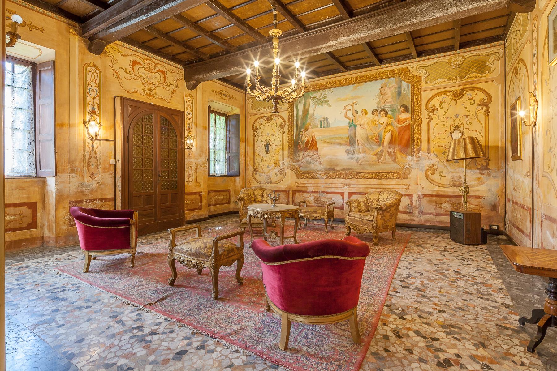 Late 18th century castle in the Novara hills - 15