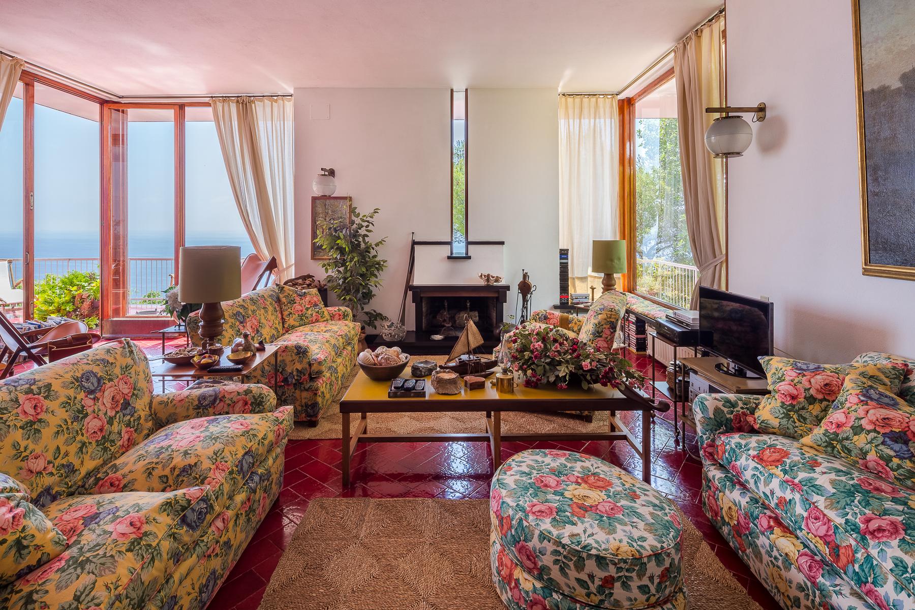 Designer villa in the exclusive pine grove of Arenzano - 13