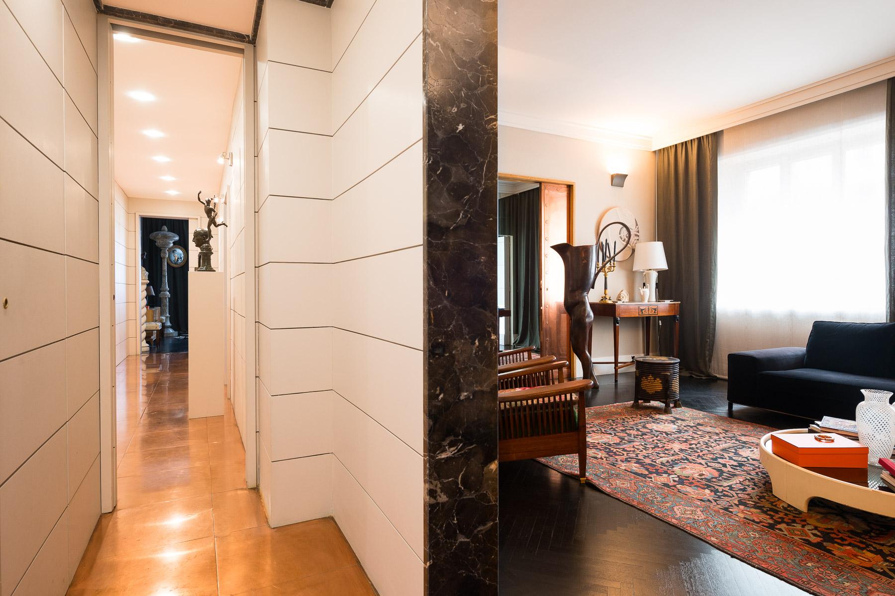 Eclectic apartment in the elegant historical center of Turin - 15