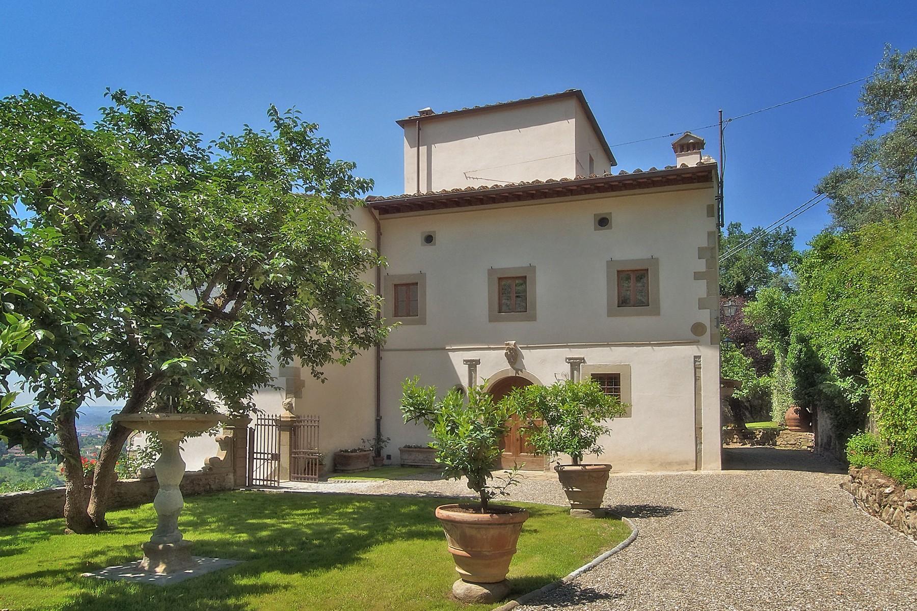 Wunderschöne Villa mit Pool auf den Hügeln von Florenz - 4