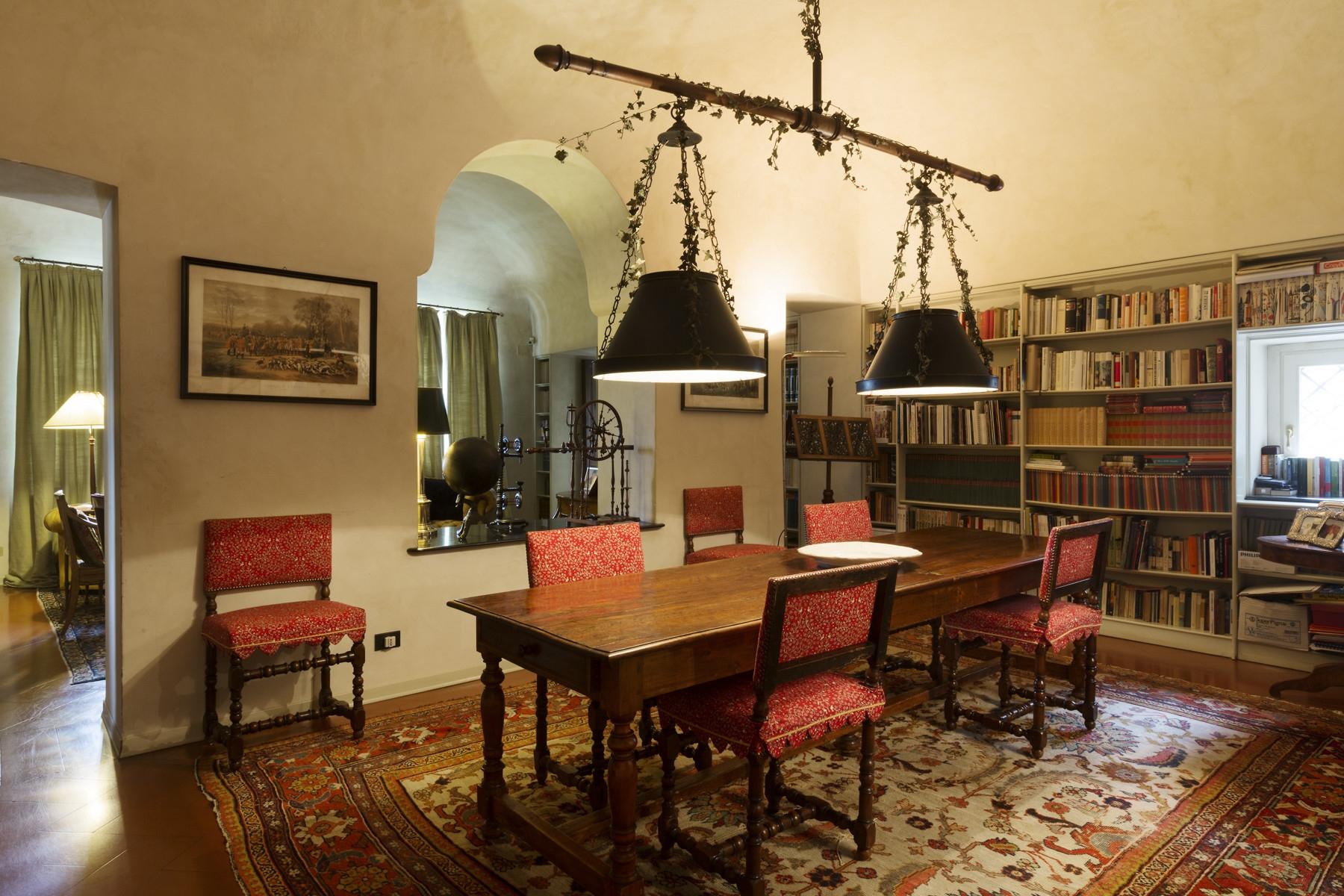 Historische Villa auf dem Land von Biella - 14